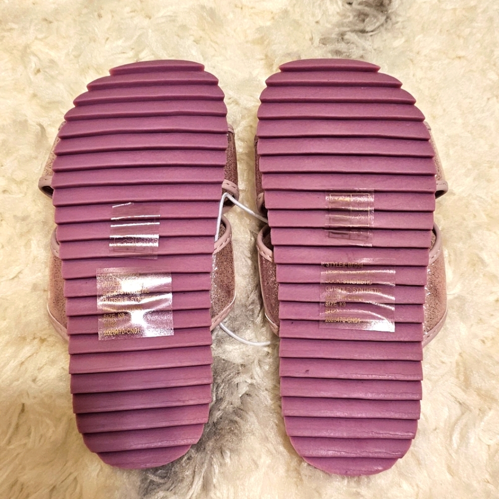 NWT- Crewcuts Girls Sandals- Size 9 - Picture 2 of 5